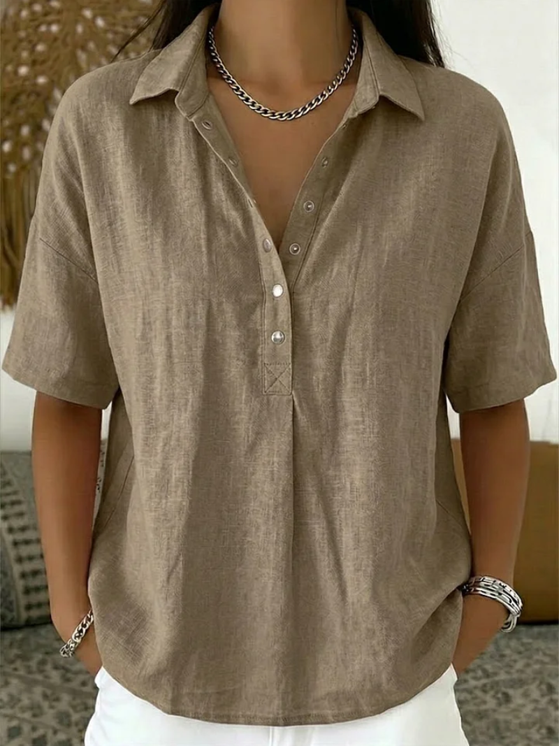 Blouse Tamina à col et détails de boutons – Maintenant 1 acheté, 1 offert !